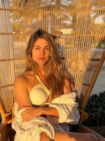 Stephanie Cayo