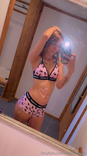 stephaniee96