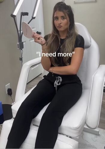 Stephanierego Leaked Nude OnlyFans (Photo 10)