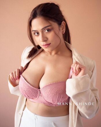 stylewithplixxi Leaked Nude OnlyFans (Photo 6)
