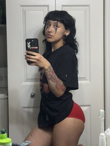 Suedmza Leaked Nude OnlyFans (Photo 42)