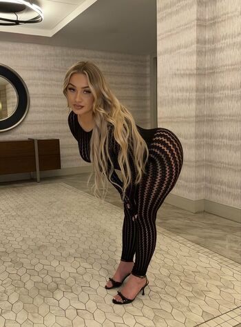 @suga.sweet Leaked Nude OnlyFans (Photo 1)