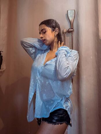Suhana Khan Leaked Nude OnlyFans (Photo 83)