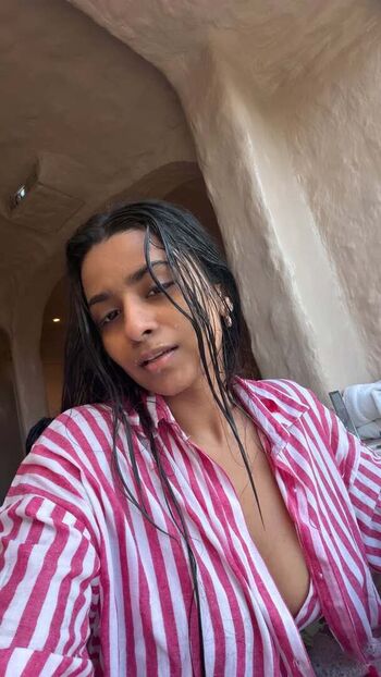 Suhana Khan Leaked Nude OnlyFans (Photo 110)