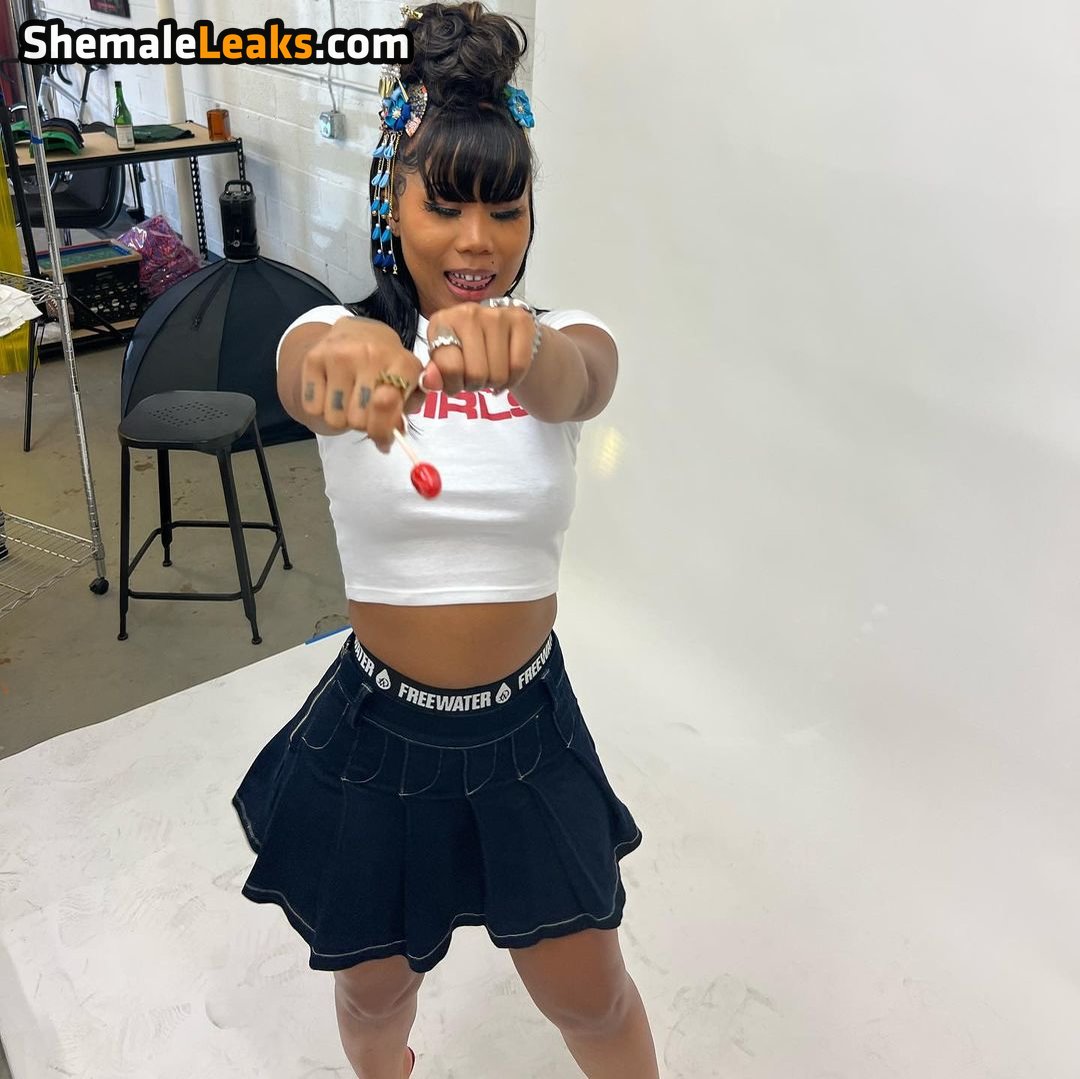 SUKIIBABY / Sukibaby / singsukibaby Leaked Nude OnlyFans (Photo 2