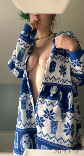 sunflowerseedling Leaked Nude OnlyFans (Photo 12)