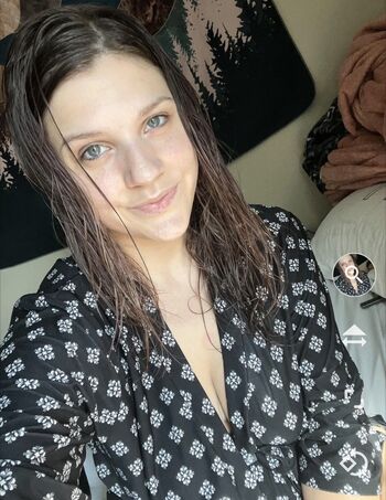 Sunshinegirl303 Leaked Nude OnlyFans (Photo 1)