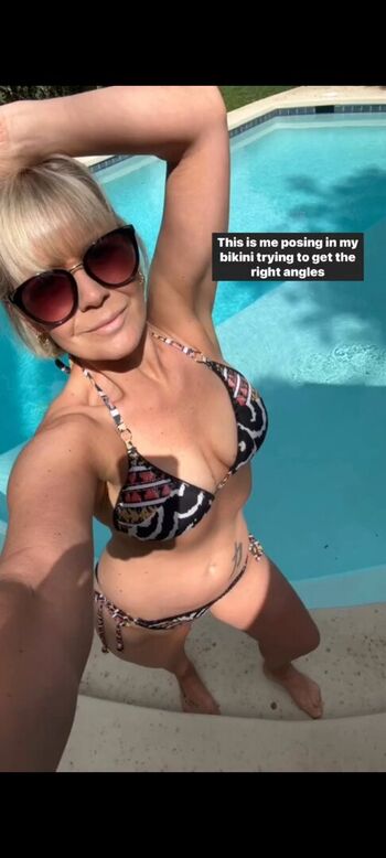 Suzanne Shaw Leaked Nude OnlyFans (Photo 3)