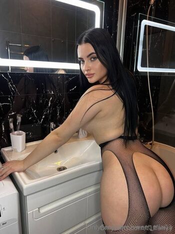 sweet_ella03