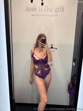 sweet_honey_kiss Leaked Nude OnlyFans (Photo 9)