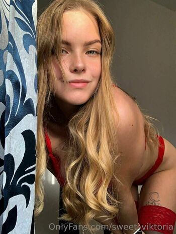 sweet_viktoria Leaked Nude OnlyFans (Photo 5)