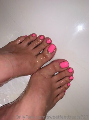 sweetfeettreats727 Leaked Nude OnlyFans (Photo 23)