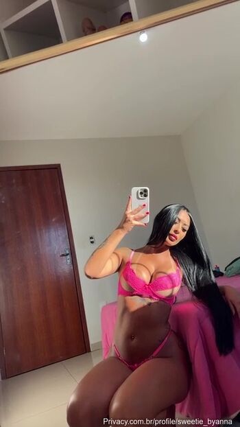 sweetie_byanna Leaked Nude OnlyFans (Photo 1)