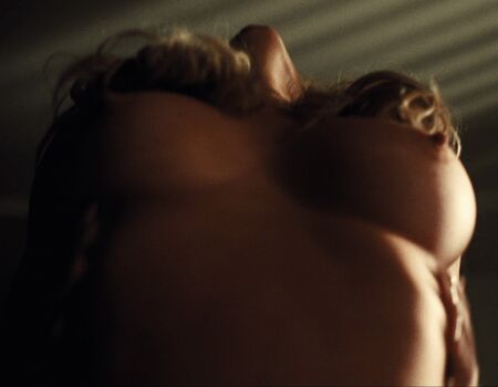 Sydney Sweeney Leaked Nude OnlyFans (Photo 3998)