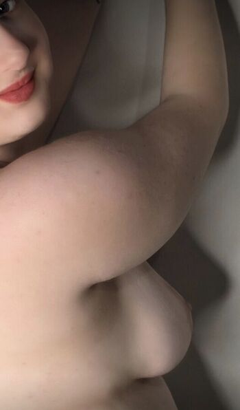 Sydneyqofficial Leaked Nude OnlyFans (Photo 18)