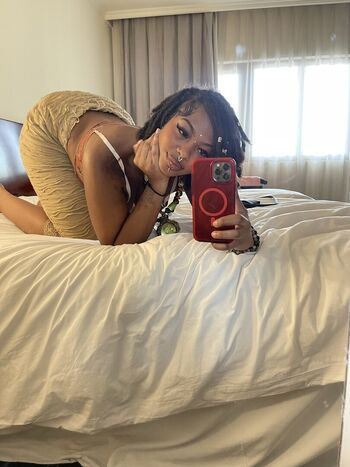 Synthsirena Leaked Nude OnlyFans (Photo 9)