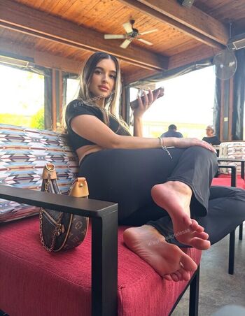 syrianaagodessa Leaked Nude OnlyFans (Photo 3)