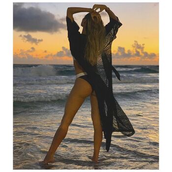 Talita Correa Leaked Nude OnlyFans (Photo 25)