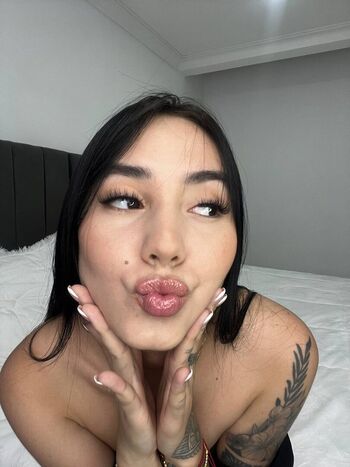 Tamy Lee Leaked Nude OnlyFans (Photo 2)