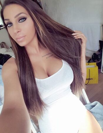 Tara Tabitha