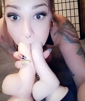 tattedtrashh Leaked Nude OnlyFans (Photo 16)