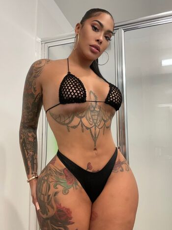 TattedUpHolly Leaked Nude OnlyFans (Photo 17)