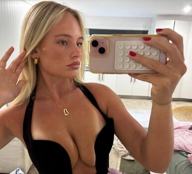Tayah Rennocks Leaked Nude OnlyFans (Photo 8)
