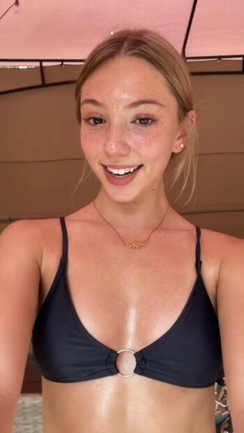 taycarrow Leaked Nude OnlyFans (Photo 18)