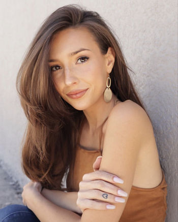 Taylor Alesia