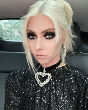 Taylor Momsen
