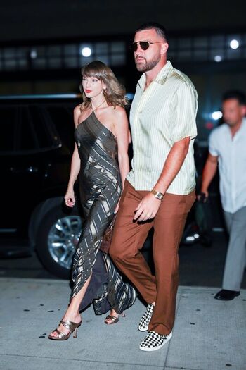 Taylor Swift Leaked Nude OnlyFans (Photo 3208)