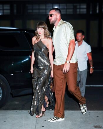 Taylor Swift Leaked Nude OnlyFans (Photo 3211)