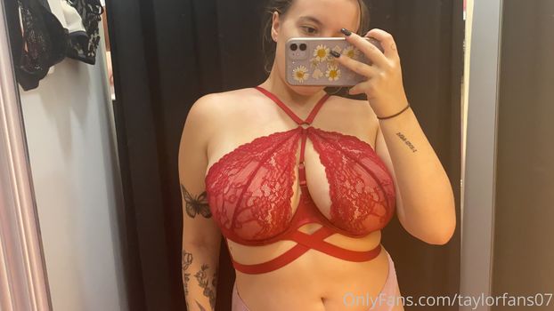 taylorfans07 Leaked Nude OnlyFans (Photo 28)