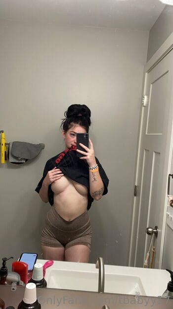 tbabyy17 Leaked Nude OnlyFans (Photo 16)