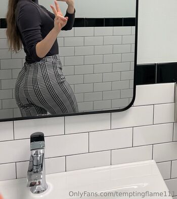 temptingflame111 Leaked Nude OnlyFans (Photo 6)