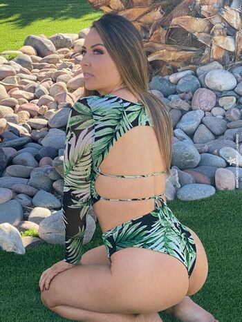 Tenille Dashwood Leaked Nude OnlyFans (Photo 28)