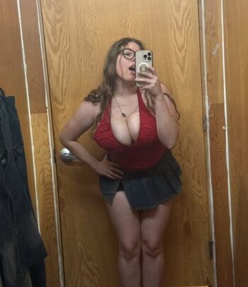 Tess Ferral Leaked Nude OnlyFans (Photo 21)