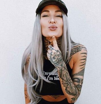 Tessa Lizz