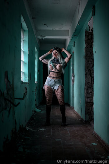 thatbluegirl