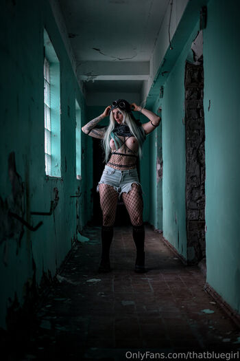 thatbluegirl