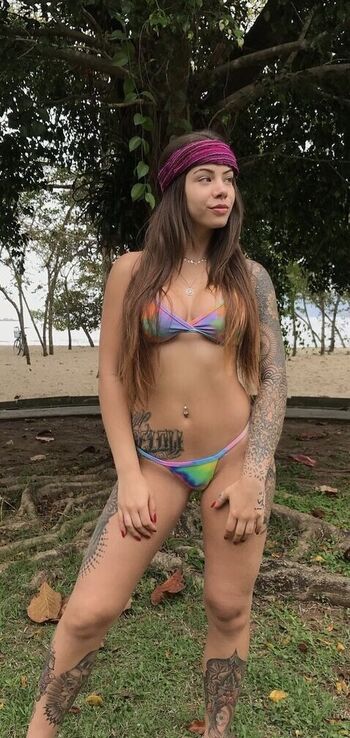 Thayna Lopes Leaked Nude OnlyFans (Photo 12)