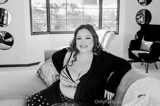 theaprilflores Leaked Nude OnlyFans (Photo 22)