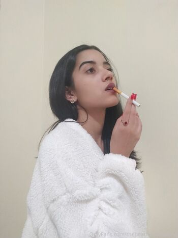 thebeautyofsmoking Leaked Nude OnlyFans (Photo 14)