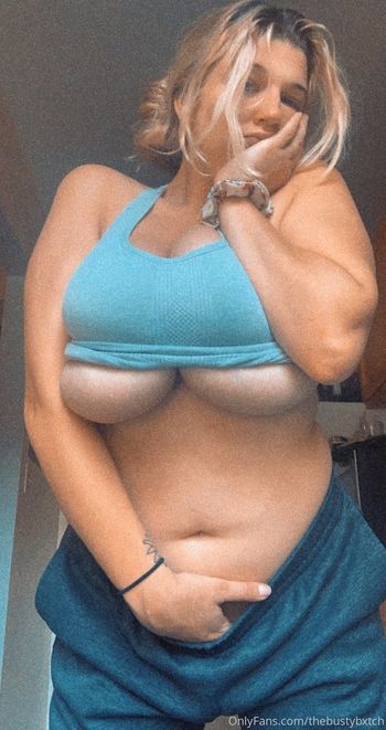 thebustybxtch Leaked Nude OnlyFans (Photo 28)