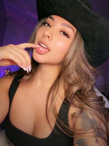 Theegoldenrose