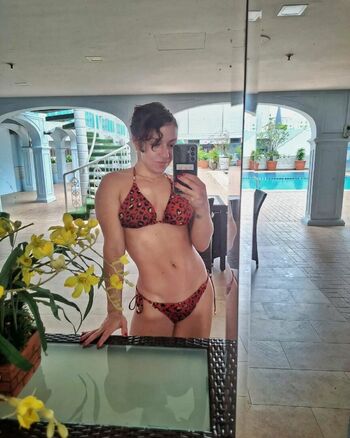 Thekla Kaischauri Leaked Nude OnlyFans (Photo 7)