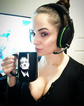 Thelisageee Leaked Nude OnlyFans (Photo 2)