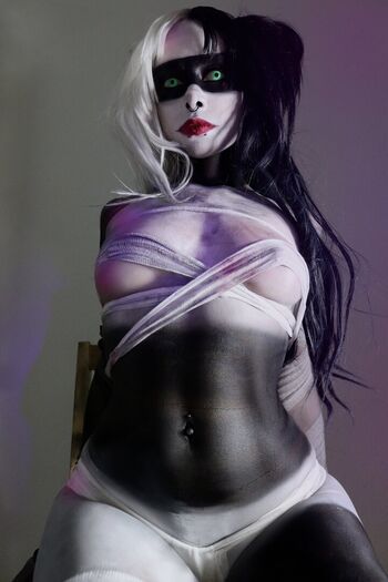Thelittlevampyr Leaked Nude OnlyFans (Photo 1)