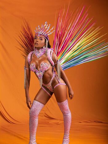 Thelma Assis Leaked Nude OnlyFans (Photo 2)