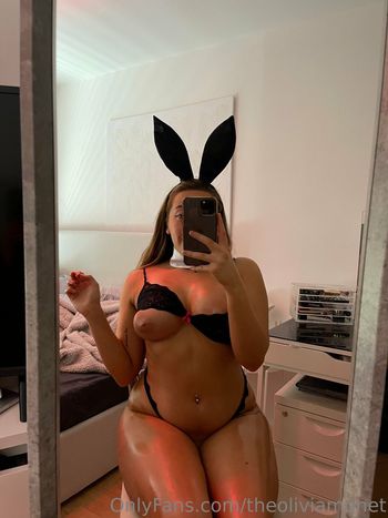 theoliviamonet Leaked Nude OnlyFans (Photo 34)